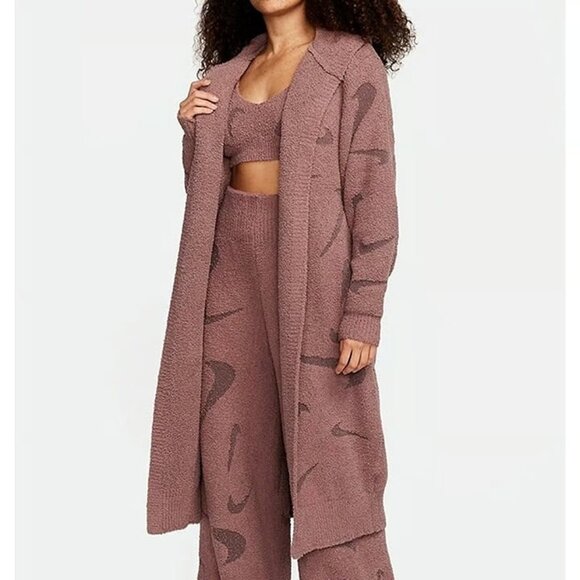 Nike NSW Phoenix Cozy Boucle Long Knit Cardigan Size XS Women Plum FD4282-208 - Picture 3 of 6